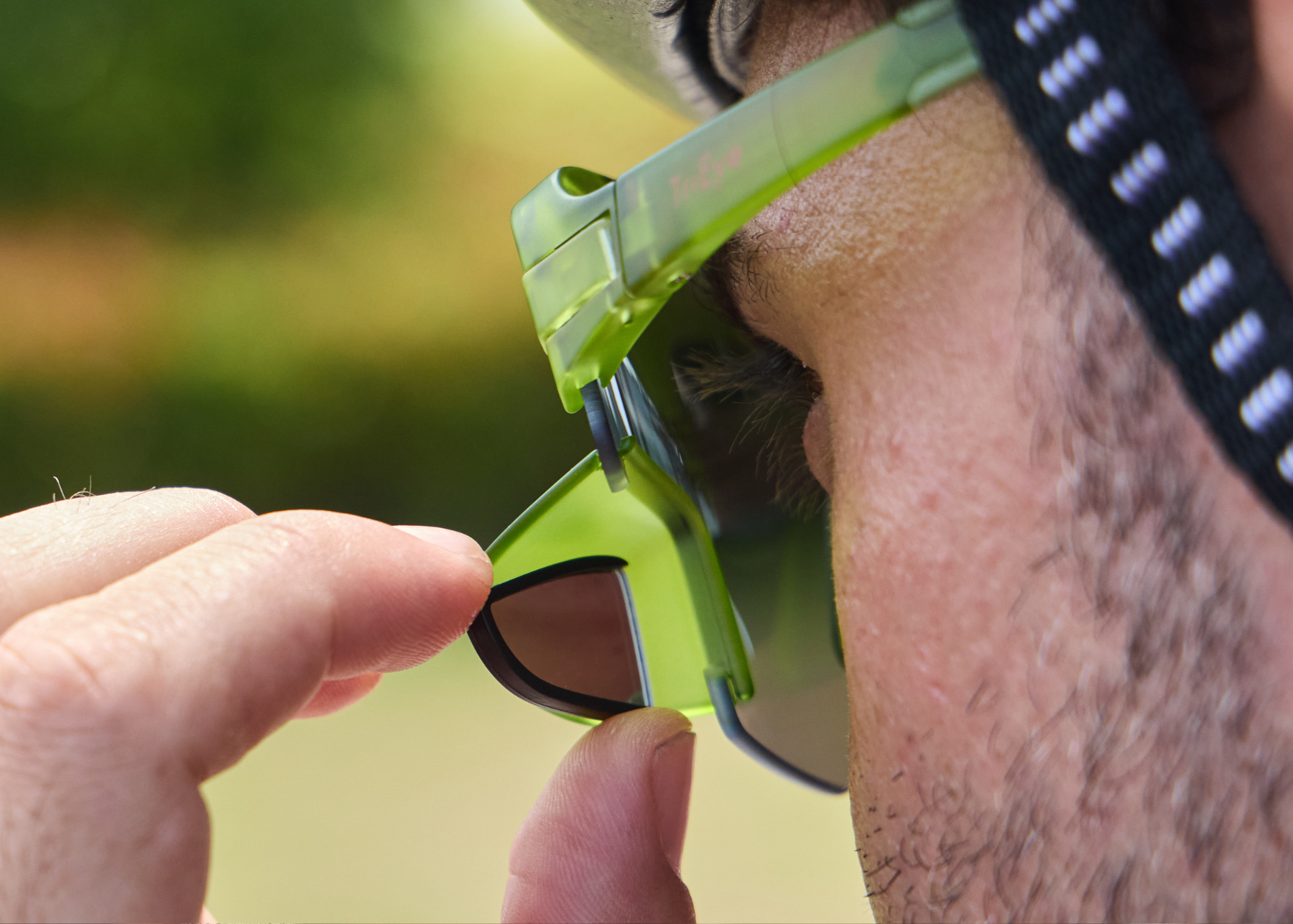 View Sport Photochromatic - Occhiali da ciclismo con specchietto retrovisore regolabile integrato
