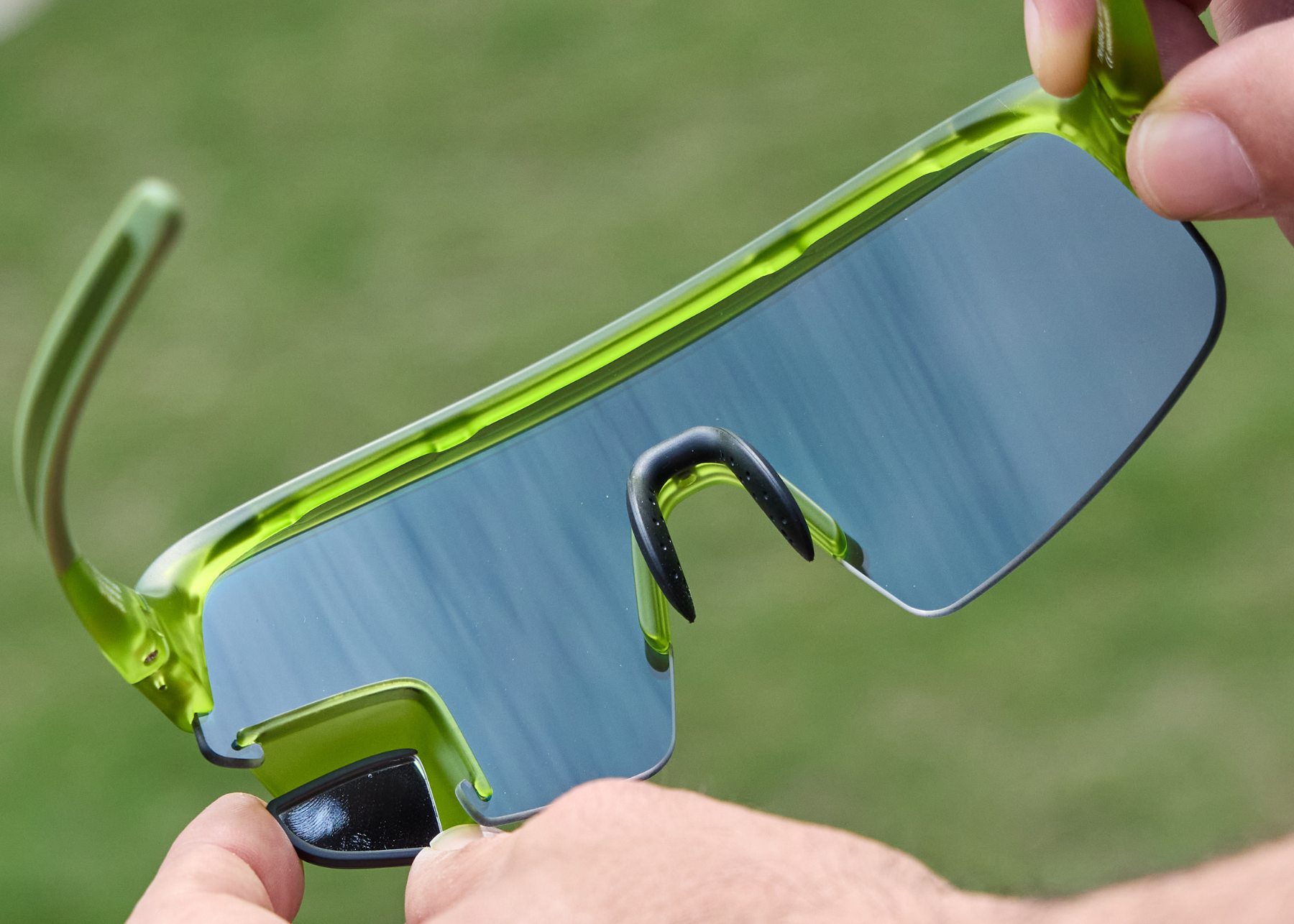 View Sport Photochromatic - Occhiali da ciclismo con specchietto retrovisore regolabile integrato