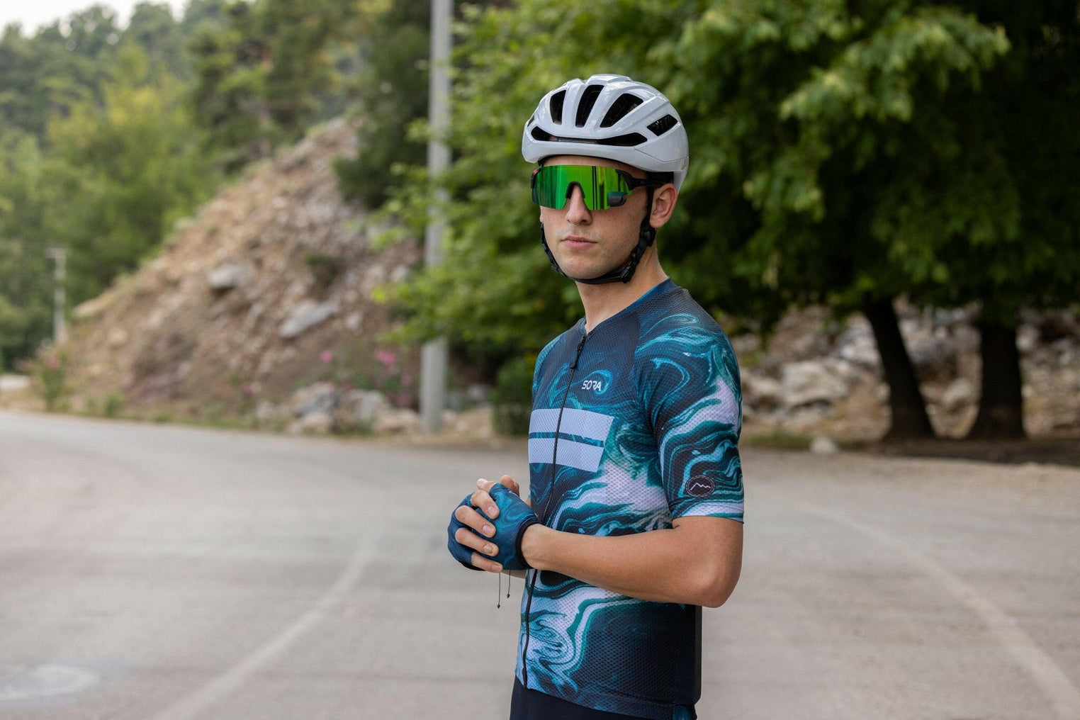 View Sport Revo Max – Sykkelbriller med speil.