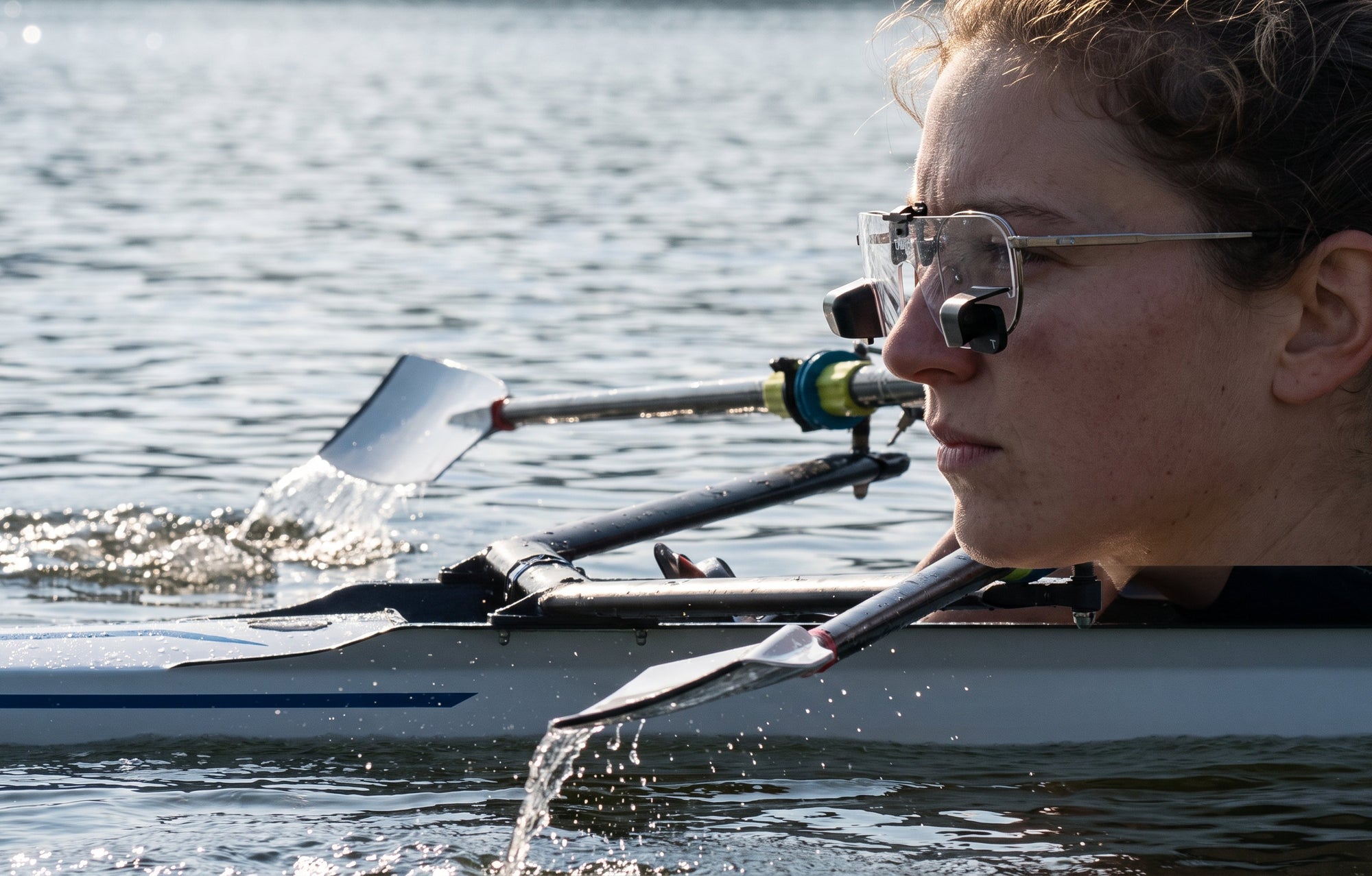 Clear Polycarbonate Sharp_clip_dual_lifestyle_rowing-stroke