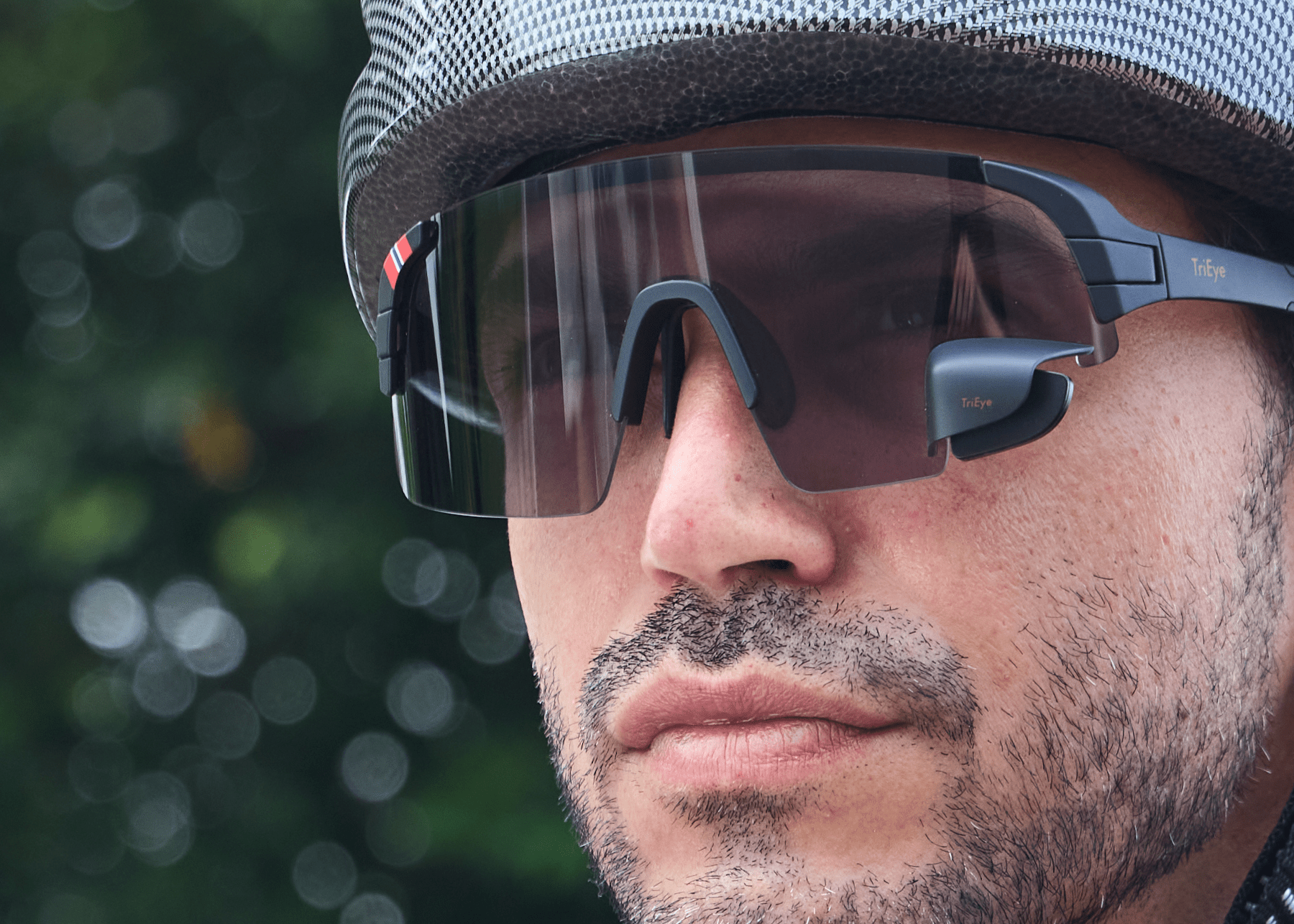 Photochromic Smoke 0–2_Matte Black