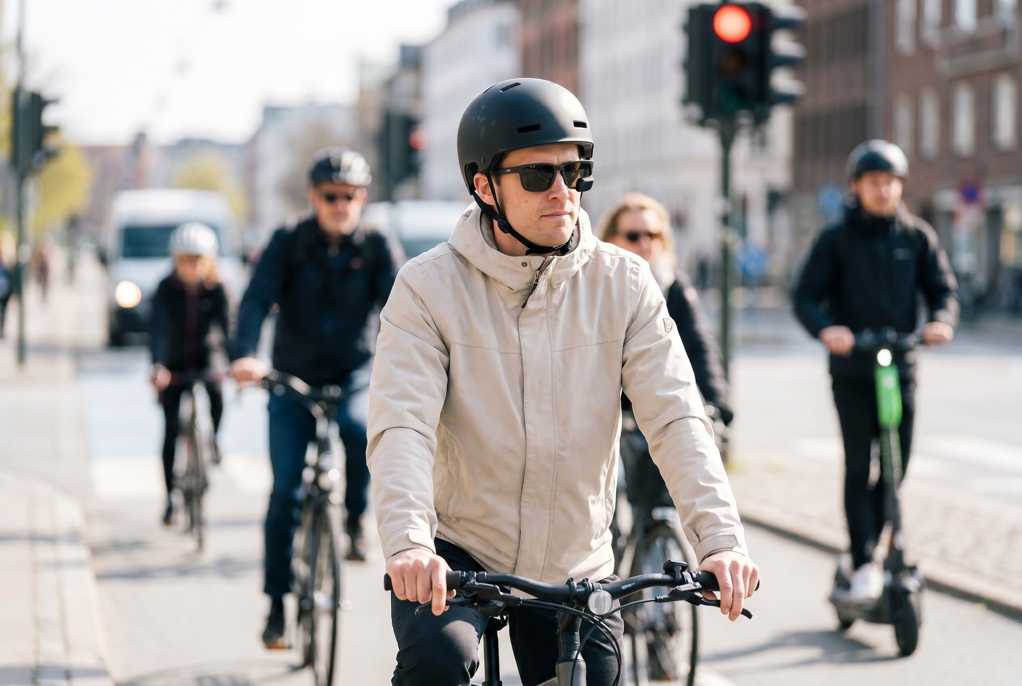 City commuter wearing The Classic with rear-view mirror