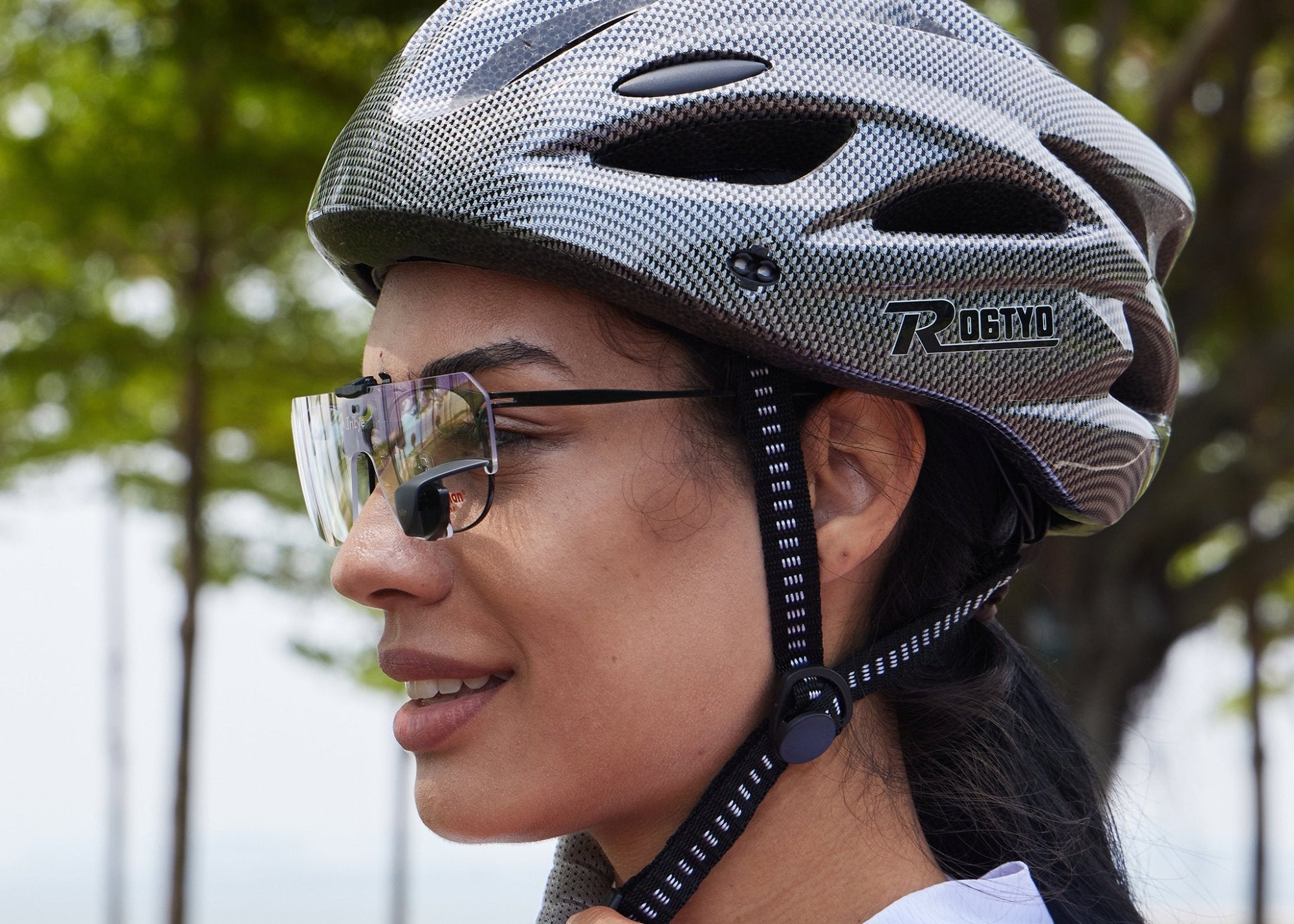 View Clip-On